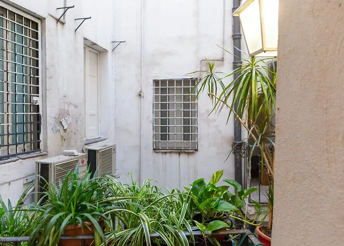Piazza Farnese Apartment