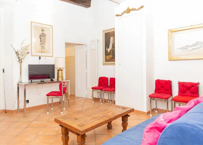 Piazza Farnese Apartment
